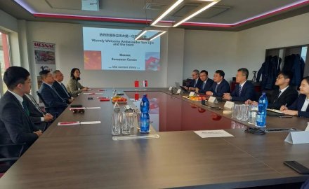 孫立杰一行到軟控歐洲研發中心考察調研